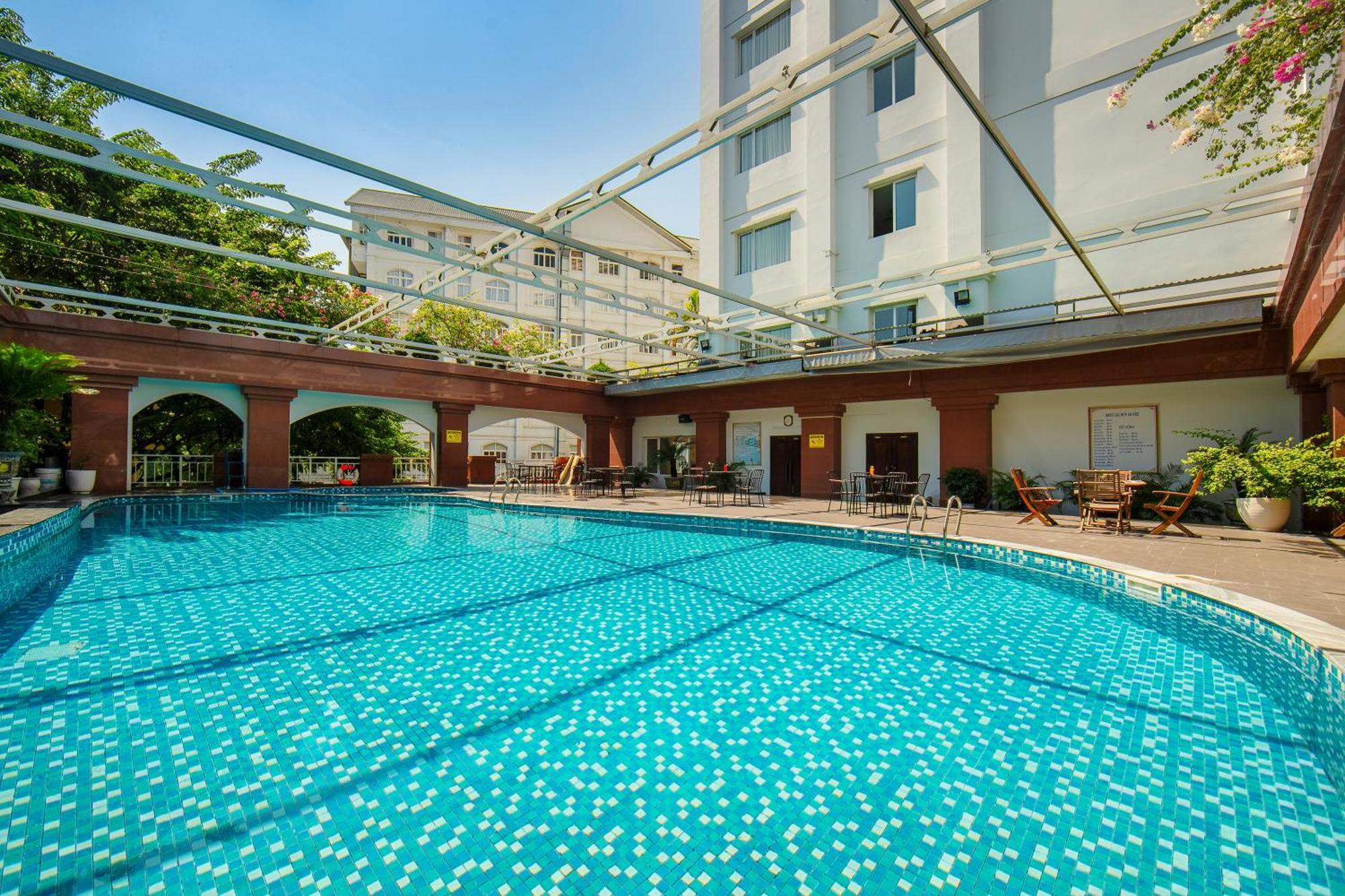 Lao Cai Star Hotel Екстер'єр фото