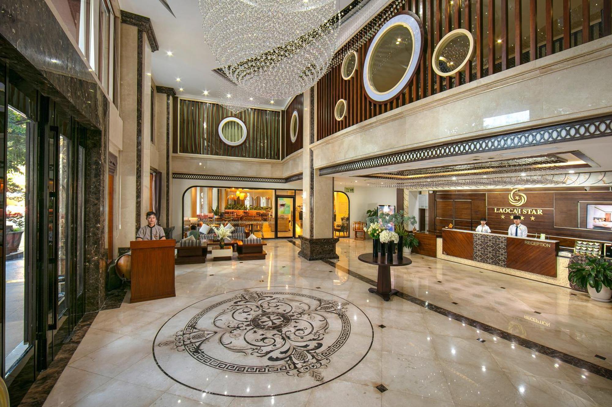 Lao Cai Star Hotel Екстер'єр фото